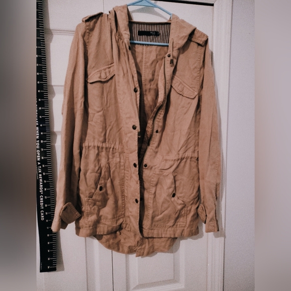 Women's Tan Jacket Hooded Super Soft 3/4 Length Fishtail New - Picture 4 of 12